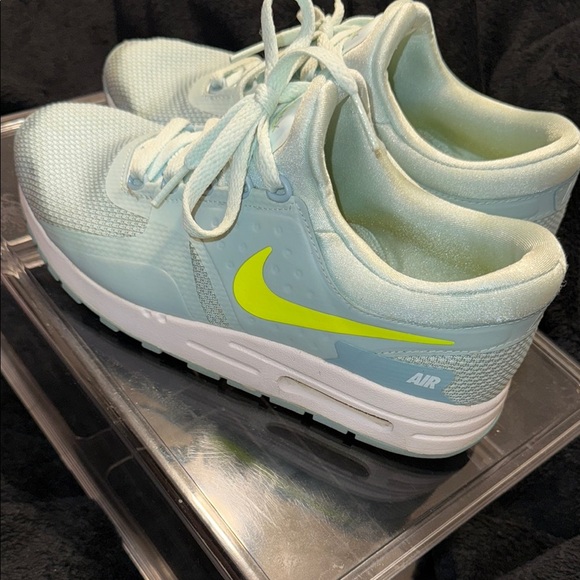 Blue Athletic Sneakers with Breathable Mesh - Picture 3 of 12